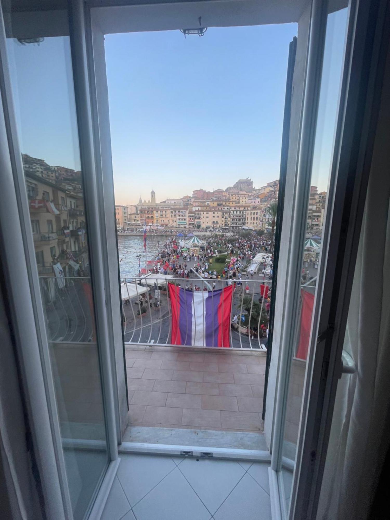 Casa Sul Porto Vista Mozzafiato Lejlighed Porto Santo Stefano  Eksteriør billede